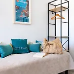 Hotel Les Volets Rouges - - Situe Dans Le Parc National Des Calanques - Parking Gratuit