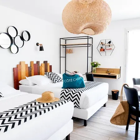 Du Joli Bois Hotel Cassis