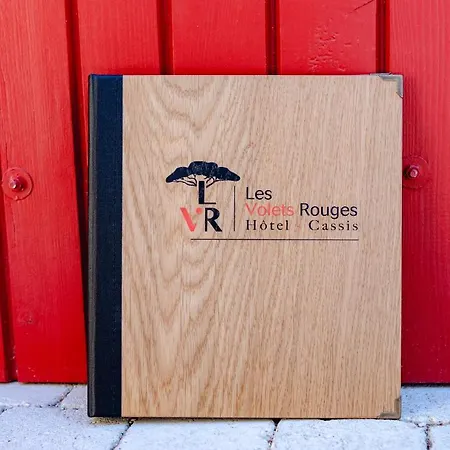 Les Volets Rouges - - Situe Dans Le Parc National Des Calanques - Parking Gratuit Cassis