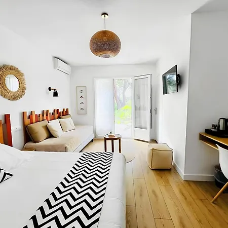 Les Volets Rouges - - Situe Dans Le Parc National Des Calanques - Parking Gratuit 2*