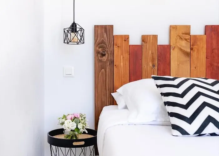 Les Volets Rouges - - Situe Dans Le Parc National Des Calanques - Parking Gratuit 2*