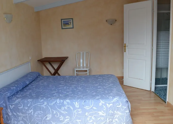 Les Volets Rouges - - Situe Dans Le Parc National Des Calanques - Parking Gratuit