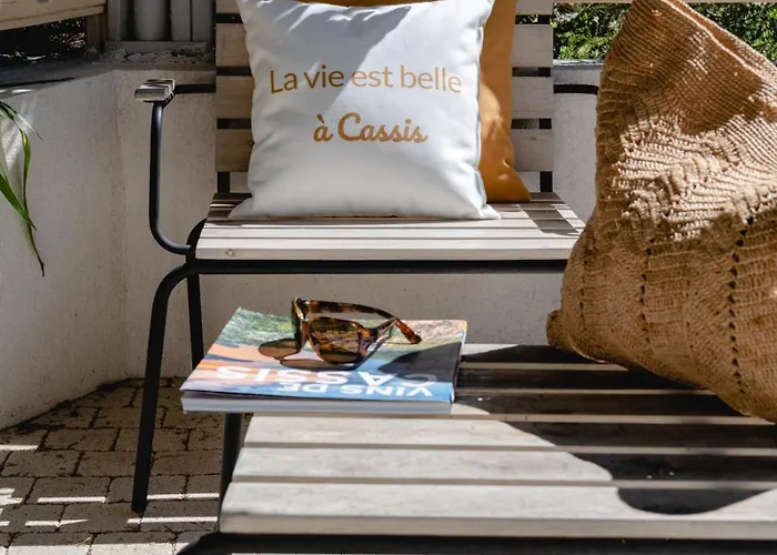 Les Volets Rouges - - Situe Dans Le Parc National Des Calanques - Parking Gratuit 2*